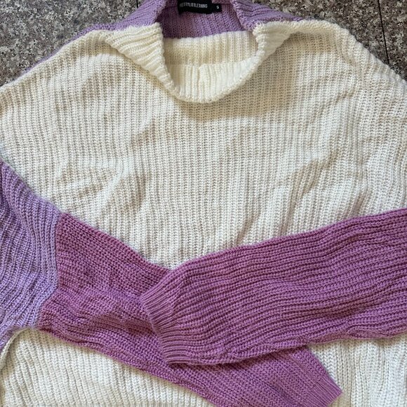 Pretty Little Things Oversized Sweater - Picture 2 of 2